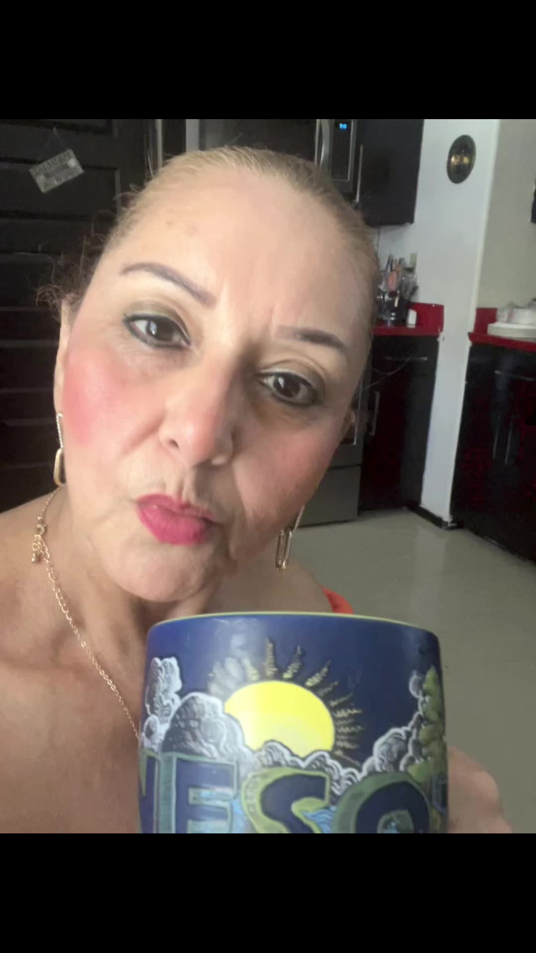 @elvia karime