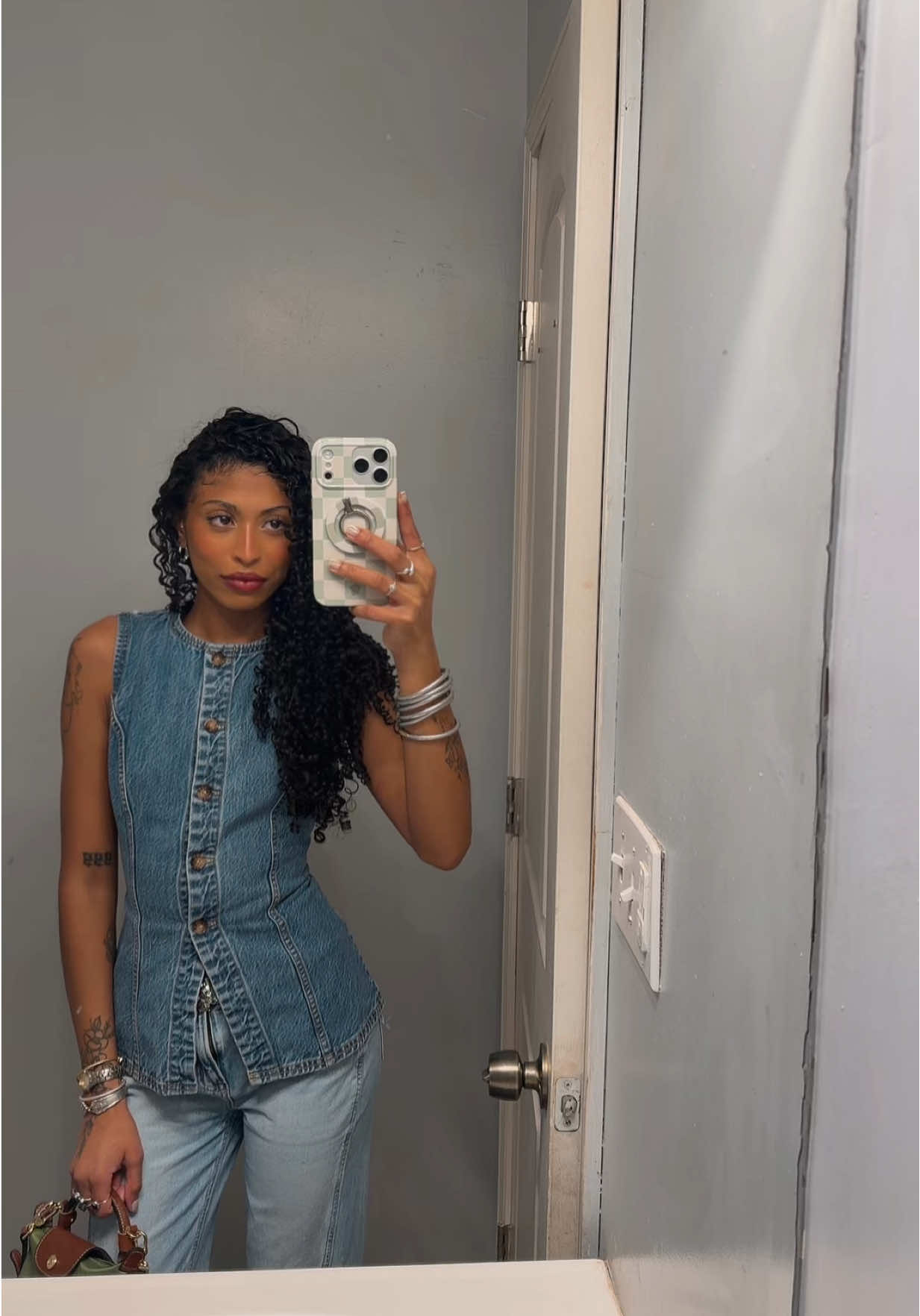 @_janamena_