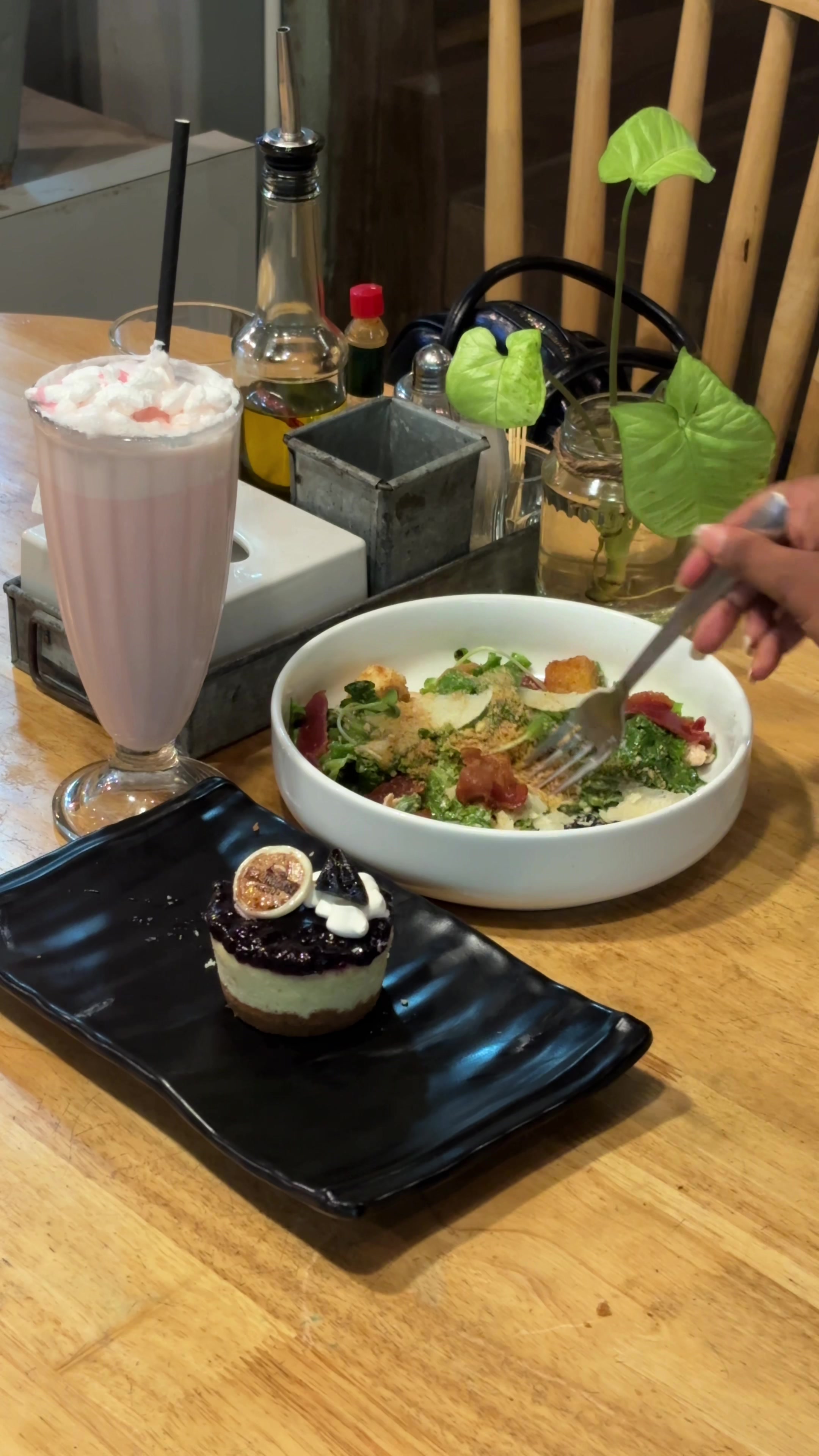 @Roadhouse Cafe Nepal