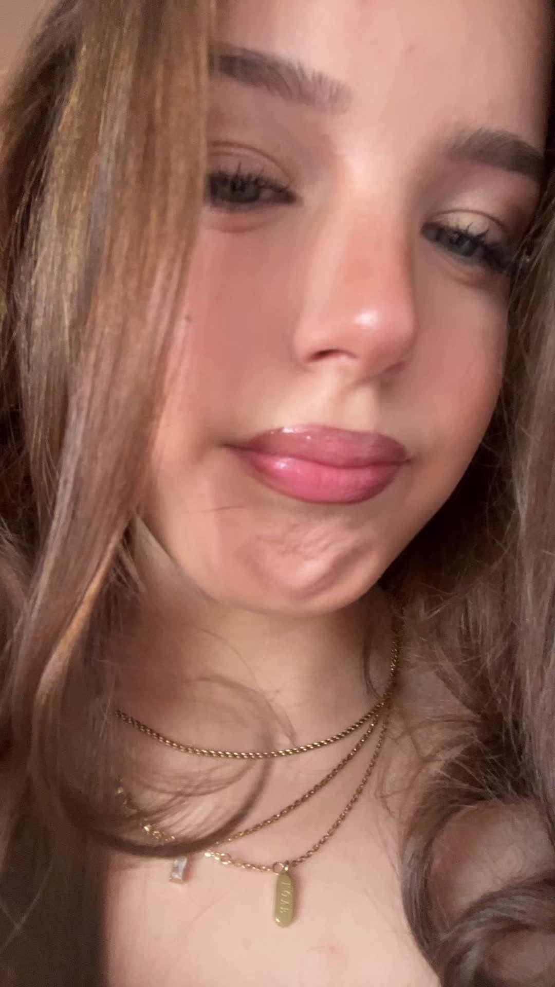 @Valentina ๐๐