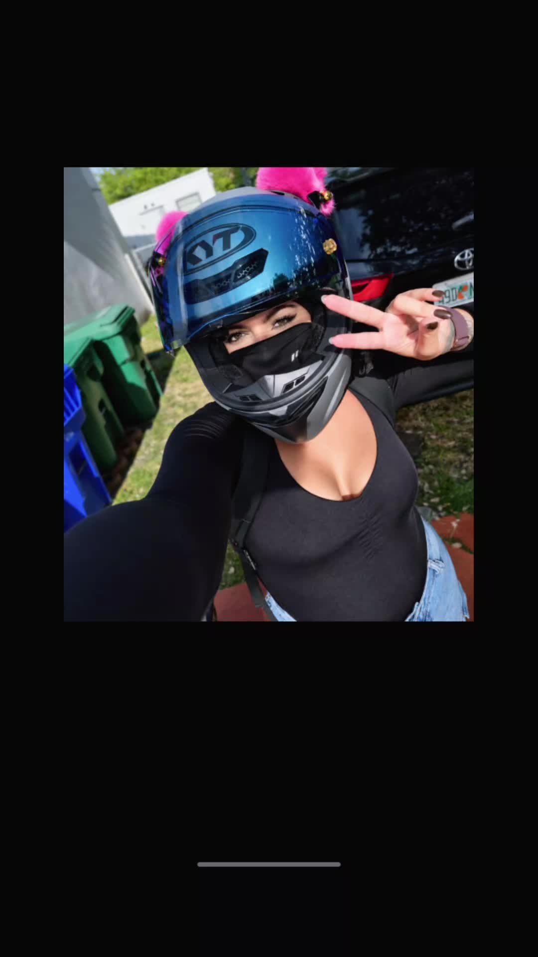 @Desii🌸🩶