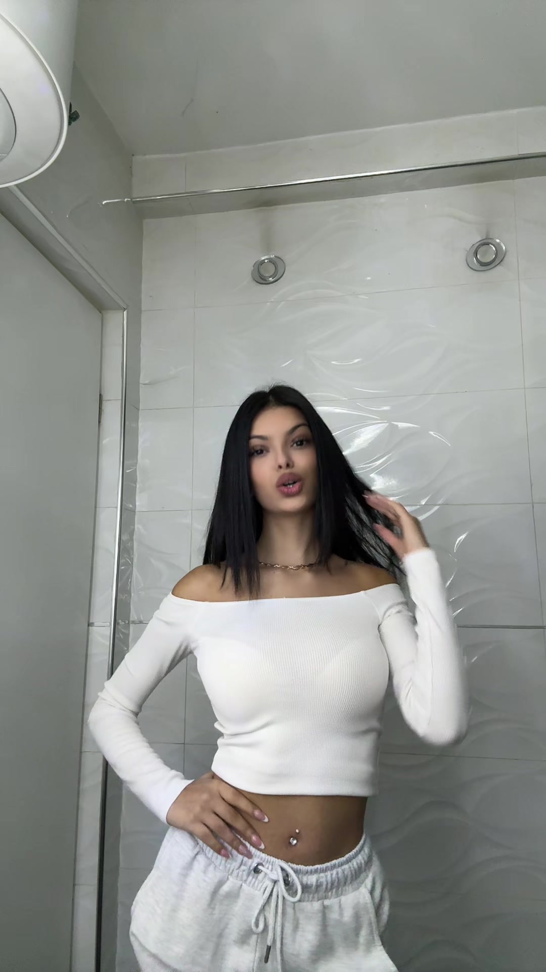 @Binaa