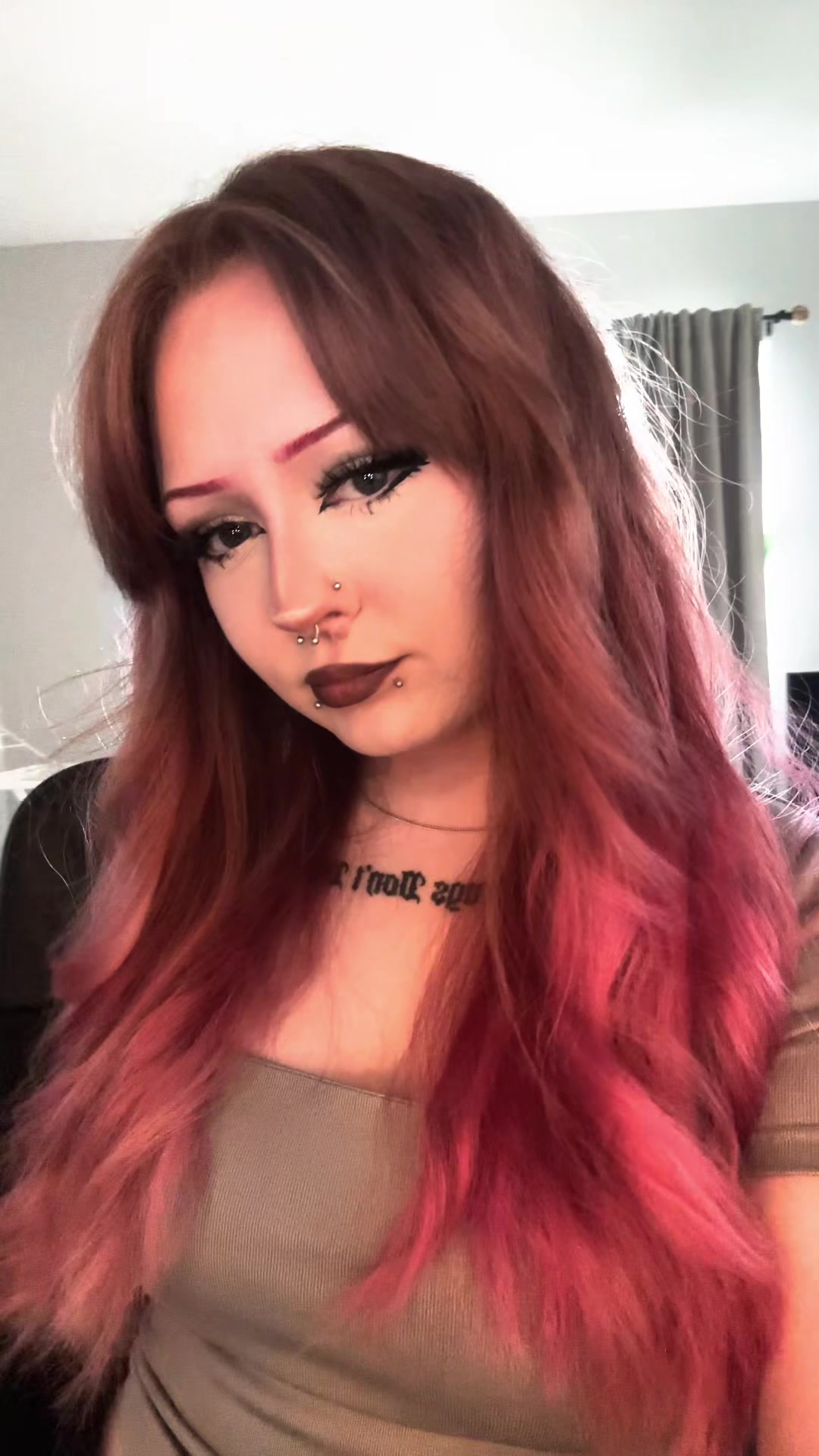 @Ewiee