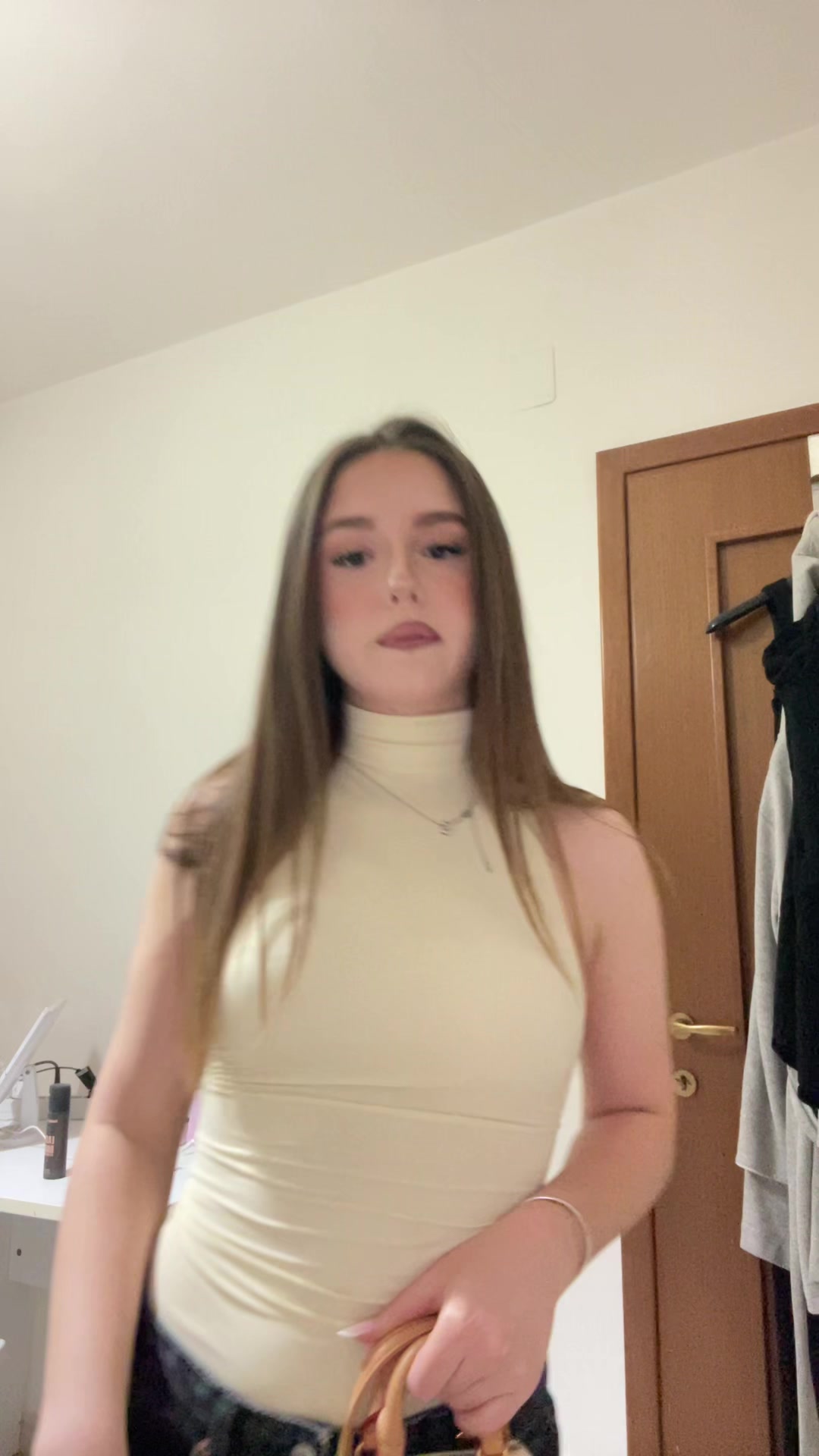 @saraferrante