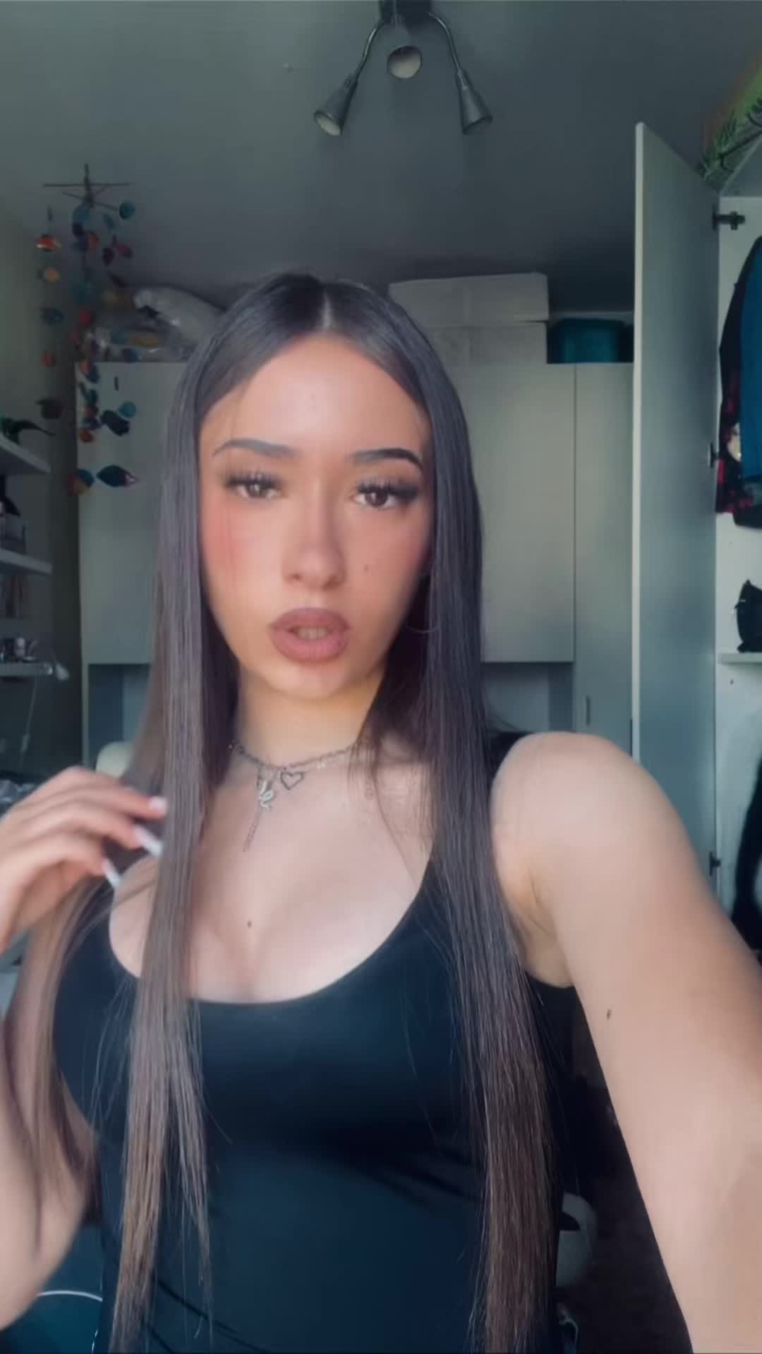 @_.eelena__