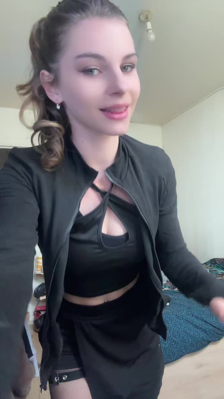 @𝓛𝓪𝓾𝓻𝓲𝓷𝓮_.𝓫❤️&zwj;🔥❤️&zwj;🔥