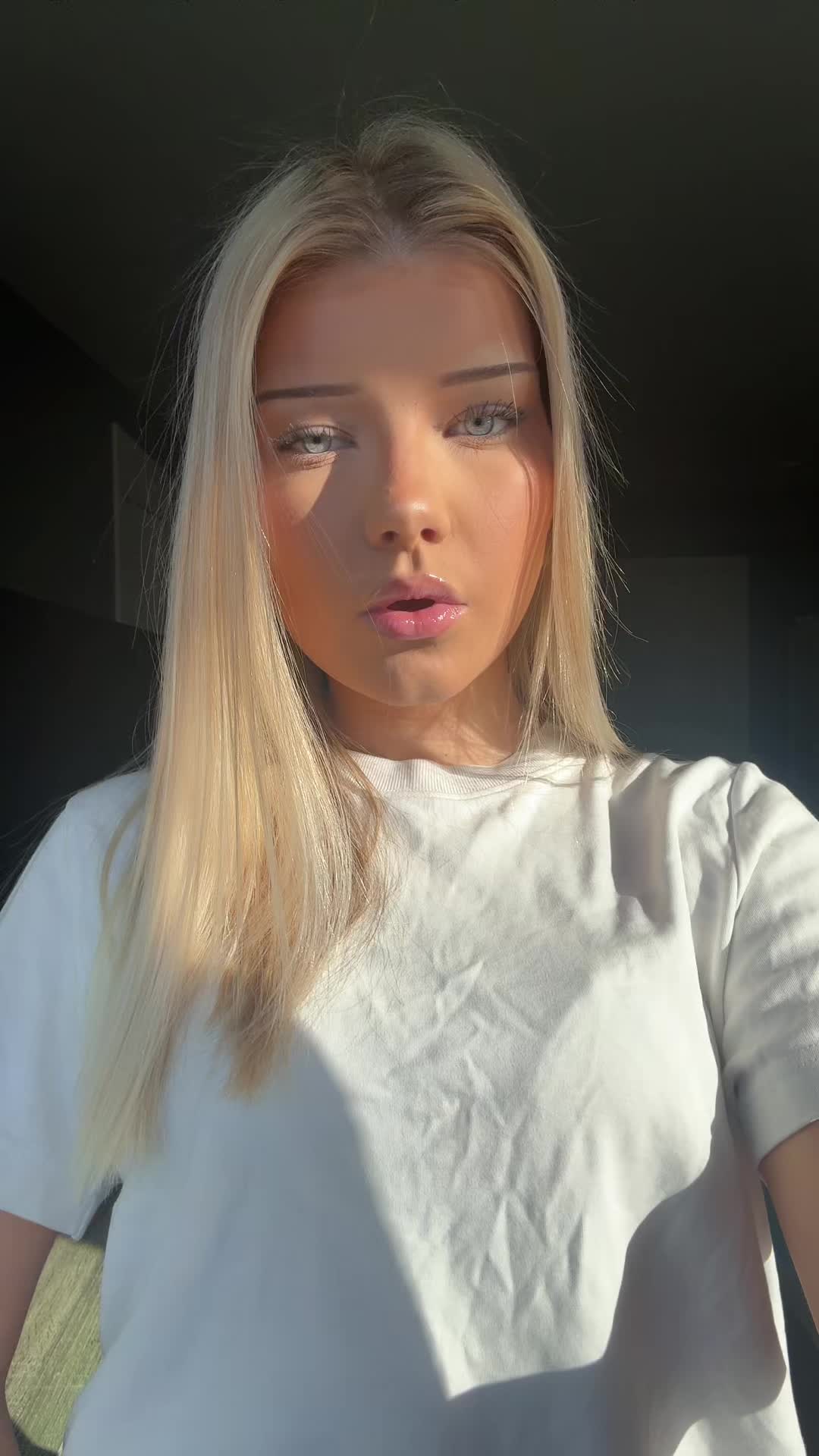 @ELINE VEKA