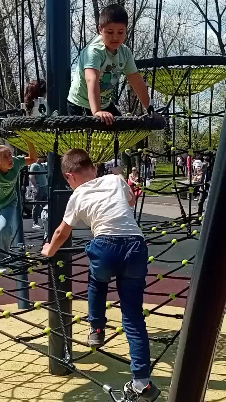 @Nicolae Stănescu