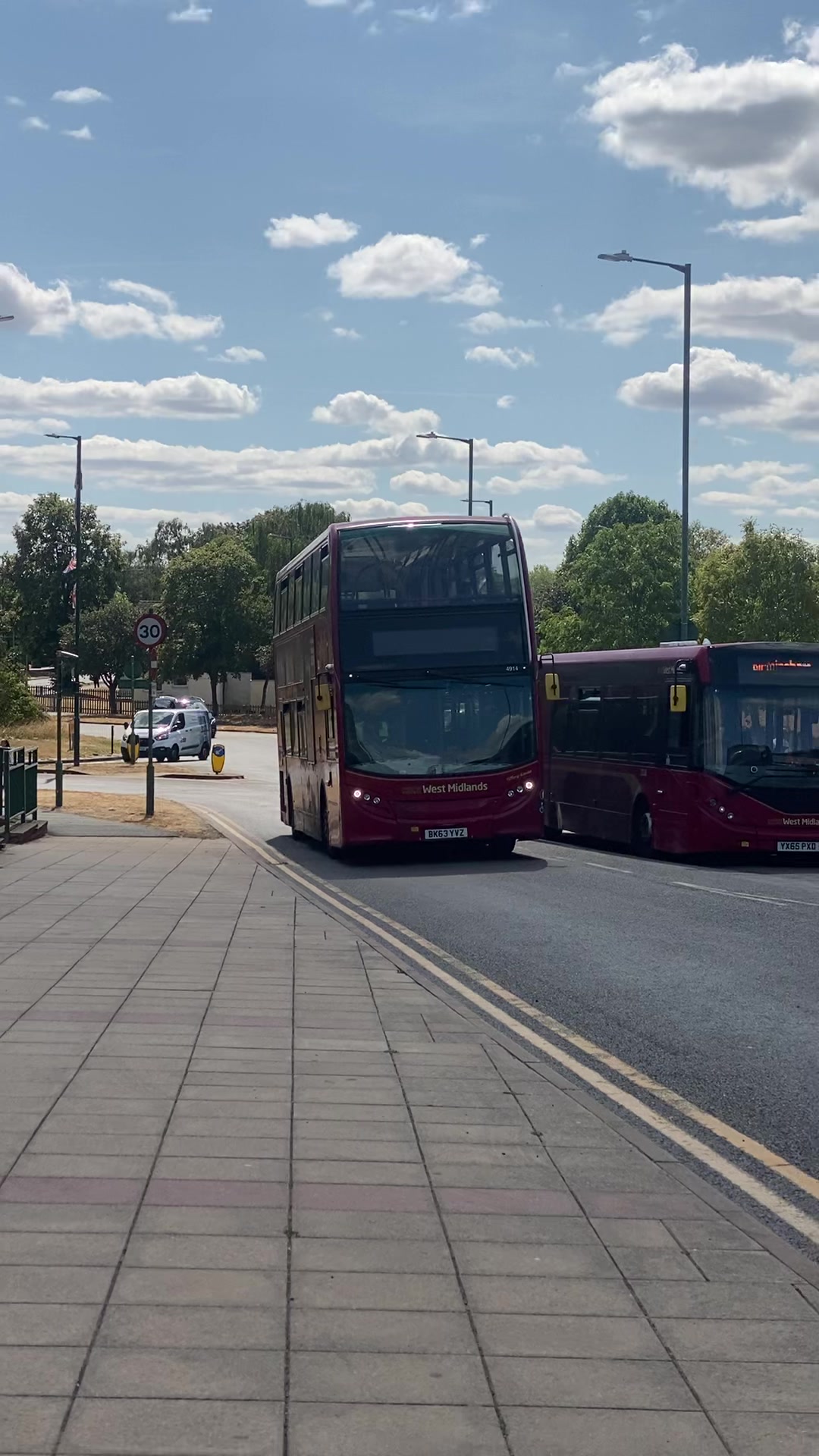 @NXWMBusSpotter