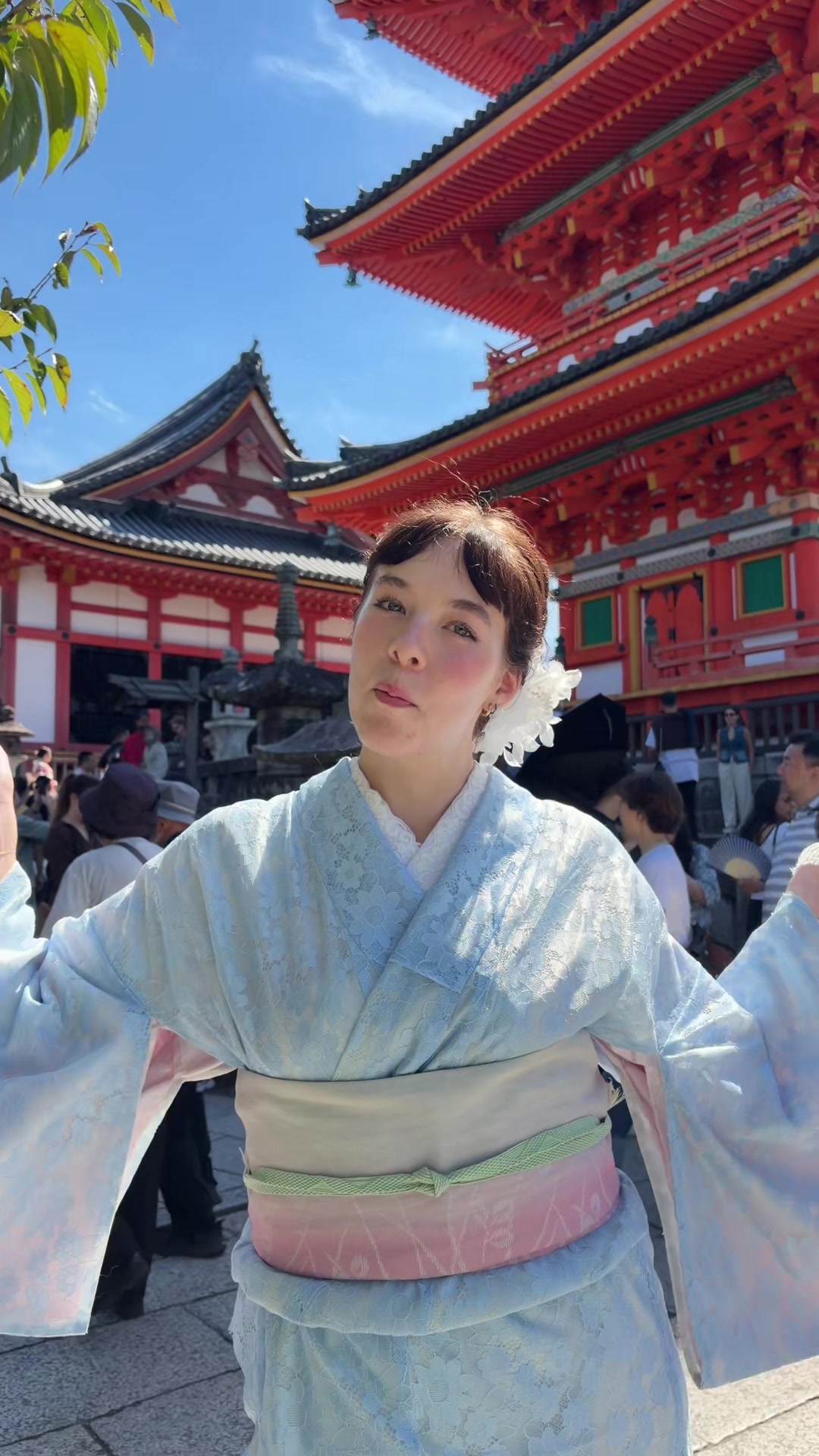 @HJ