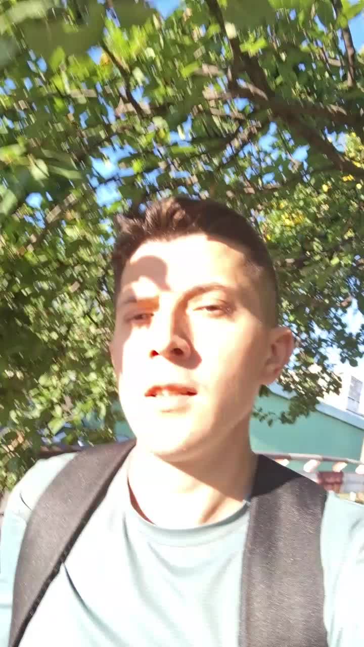 @This_is_axy