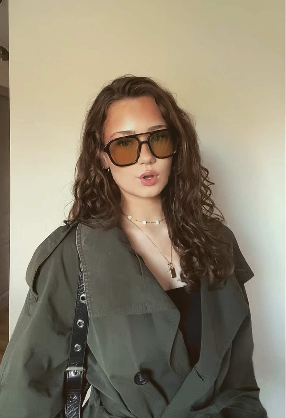 @𝒥🪽