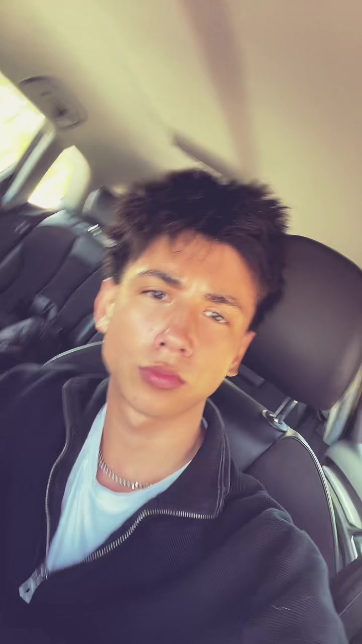 @Ozne