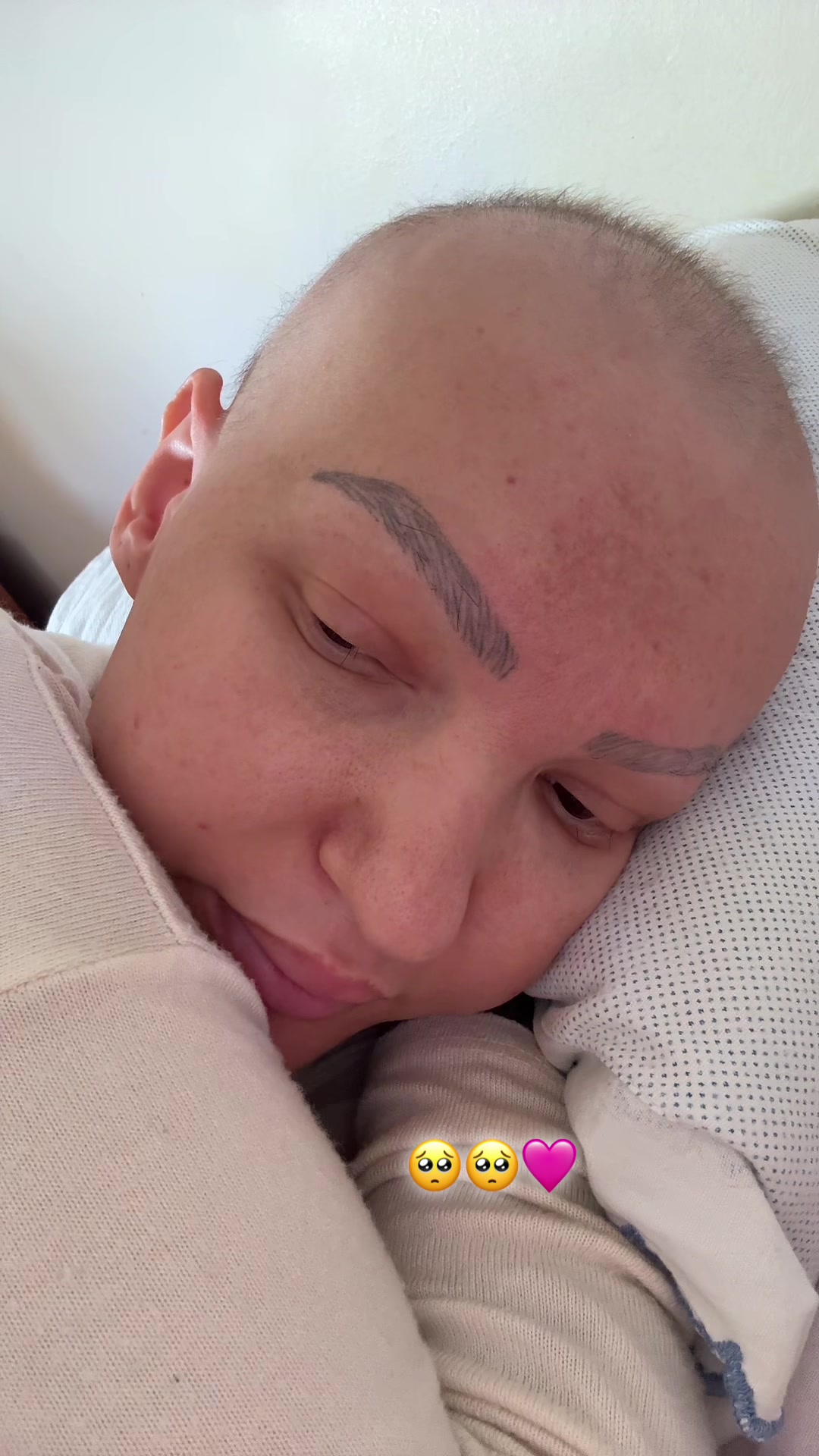 @Rovena Boshnjaku 🎗️
