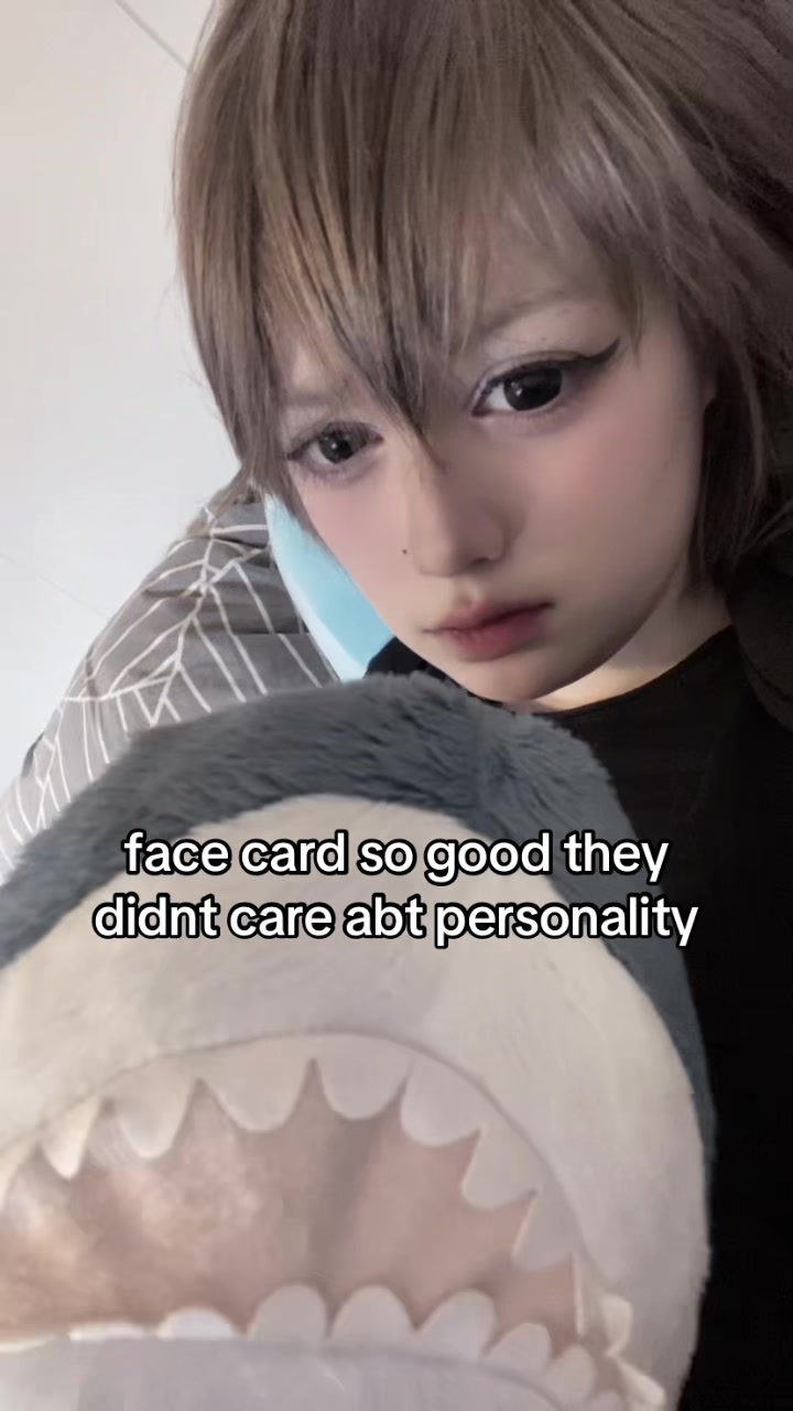 @‧₊ 𝒦𝒶𝓃𝑜 ₊‧