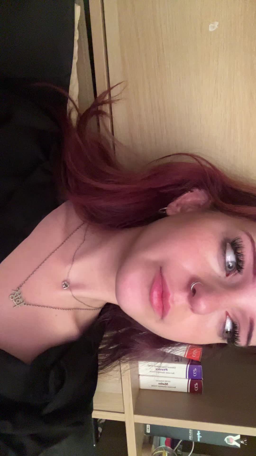 @elly ⍟ 🤍