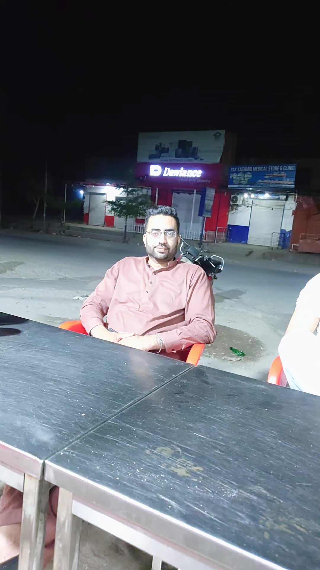 @RAJA KASHMIRI🦅