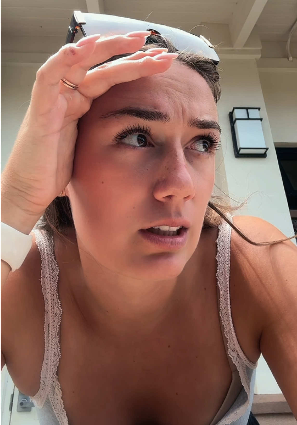 @Anička