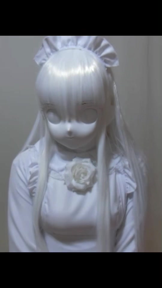 @￴