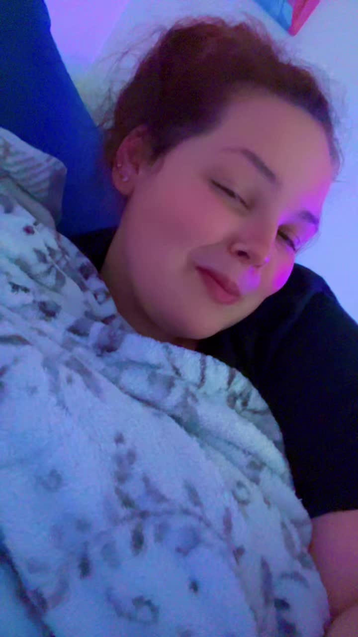 @momofboth40