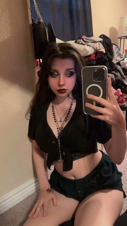 @𝔇𝔯𝔢𝔞𝔡 ♱