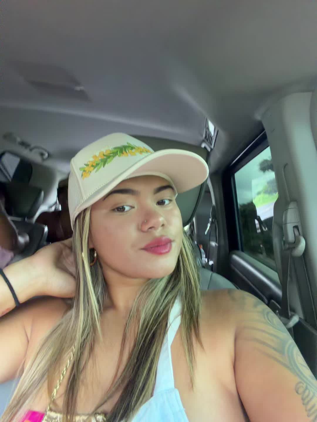 @chevyyminajj