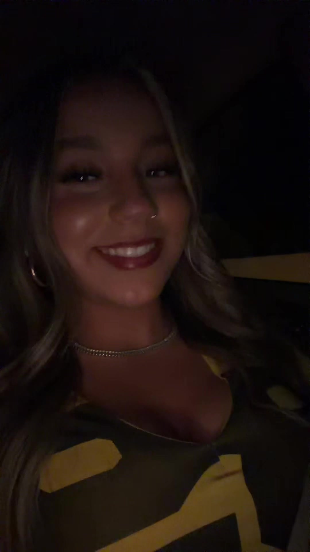 @bella