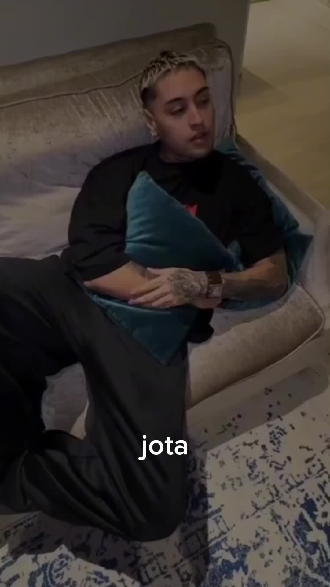 @JotaLyrics