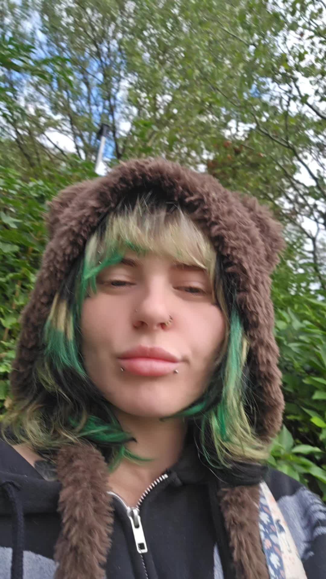 @prettyhotdogs