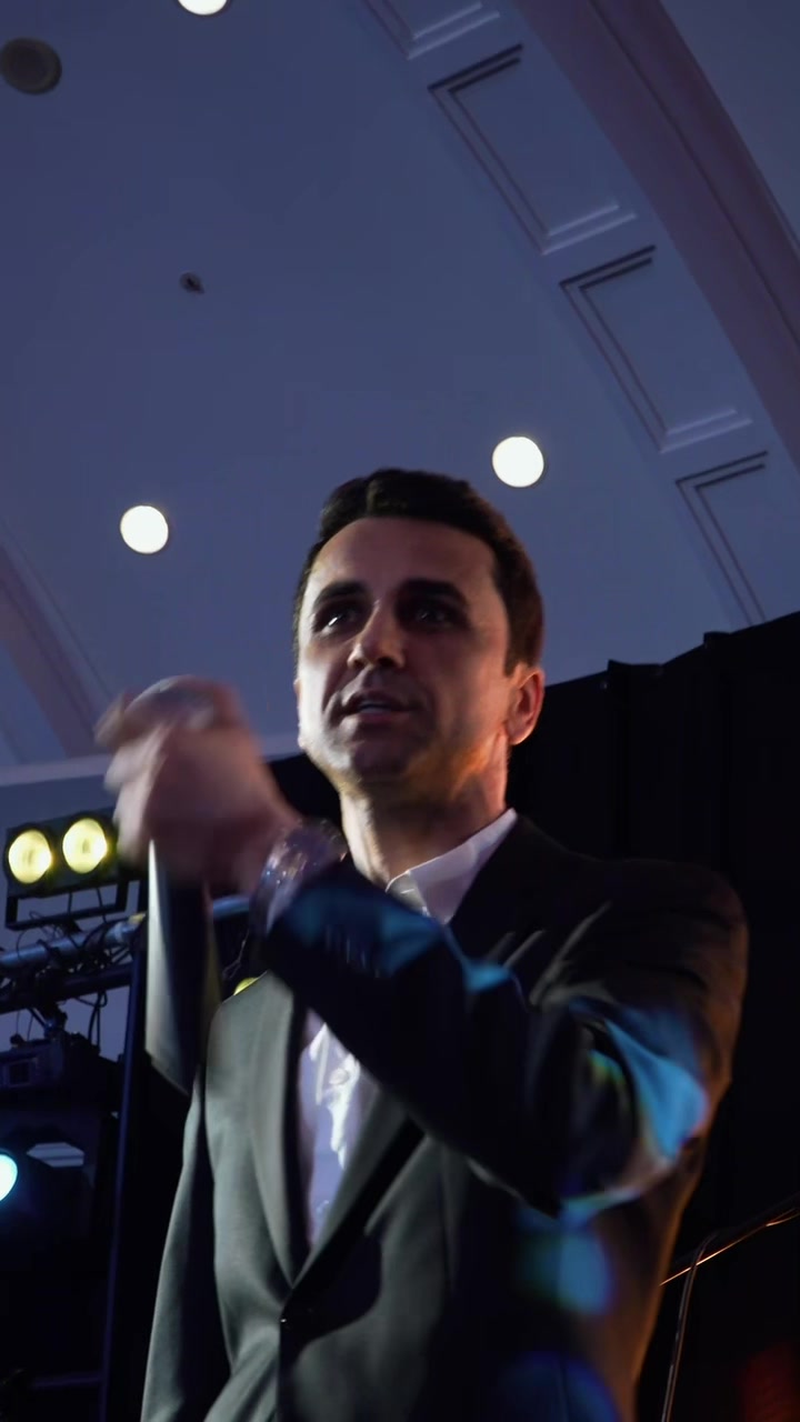 @AZAT G&Uuml;LER