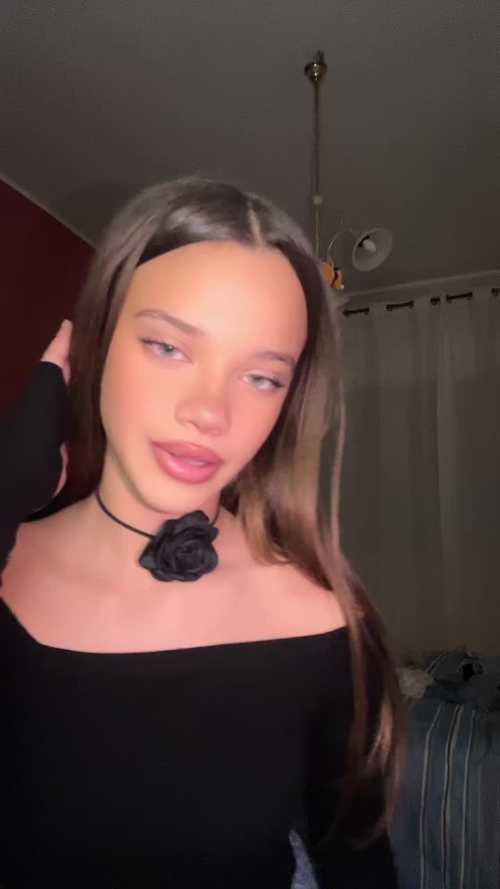 @𝓂𝒶𝓇𝓉𝒾𝓃𝒶