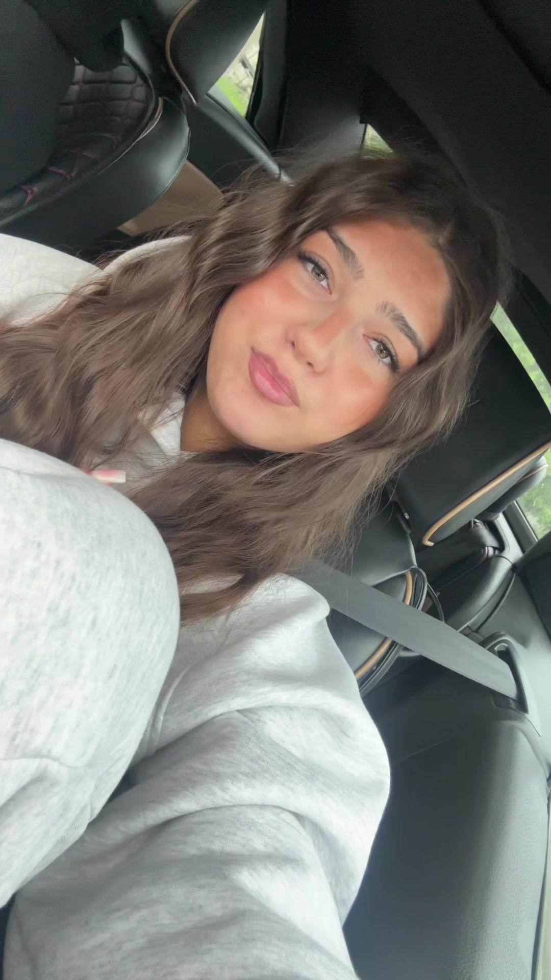 @elnaz
