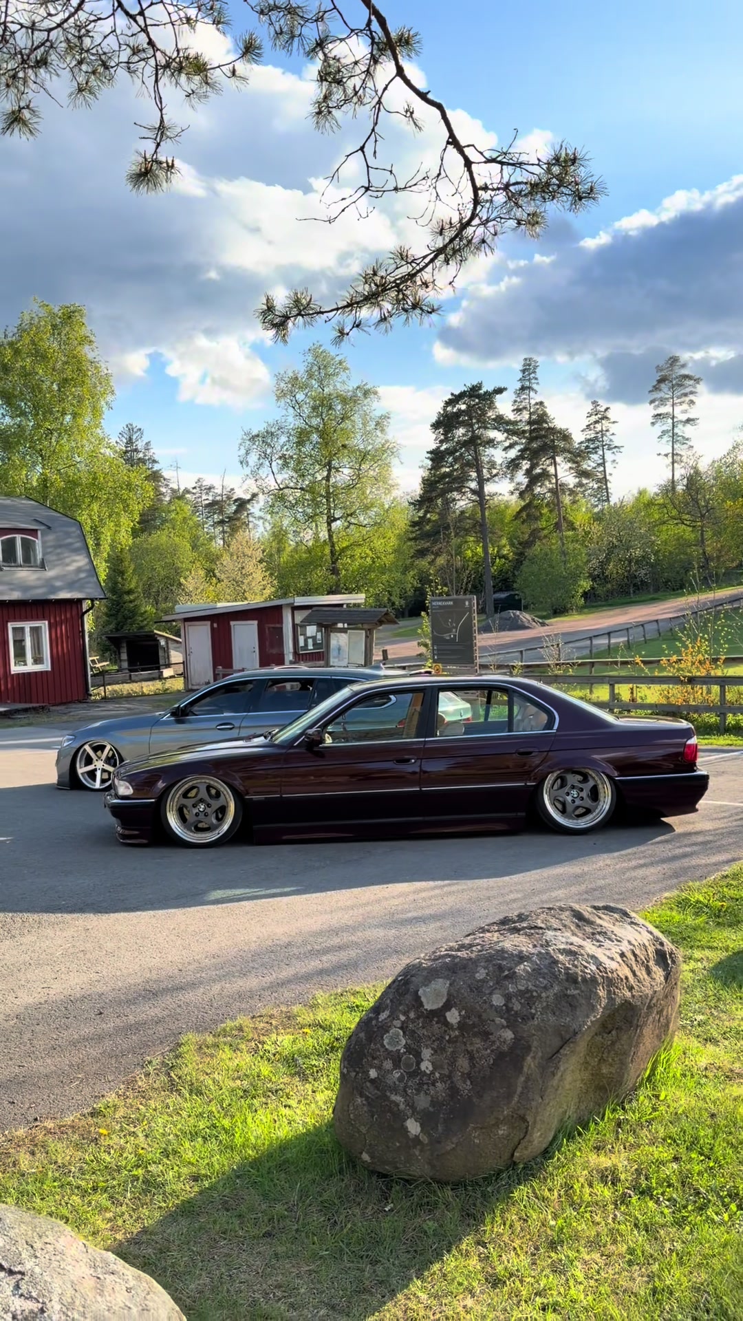 @Hallådär