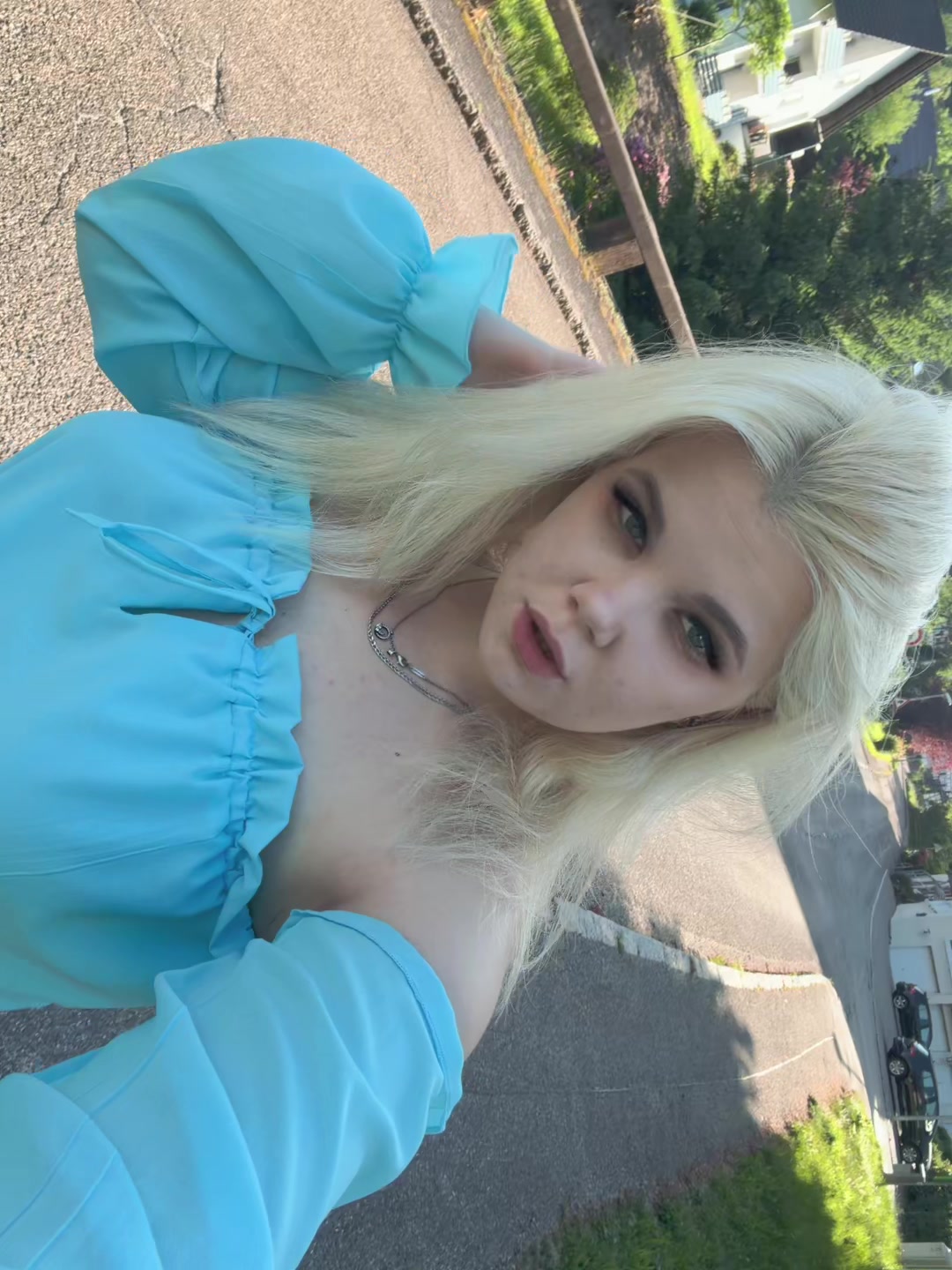 @Анюта