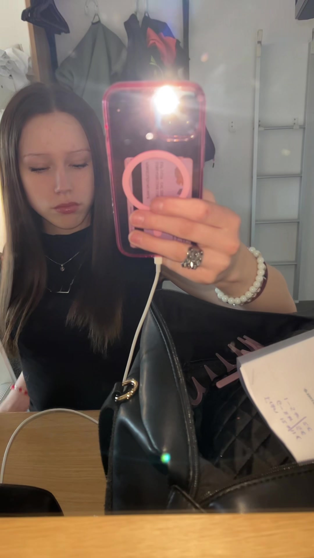 @𖣂︎