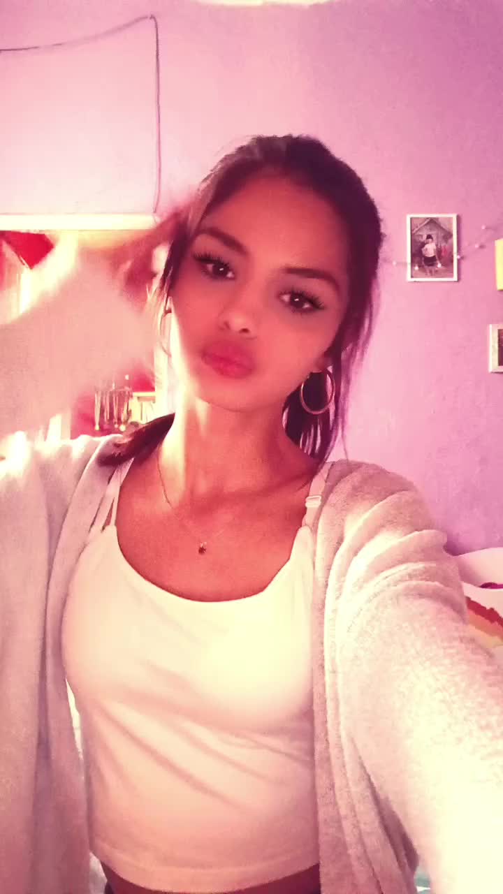 @Zsuzsannakolompár