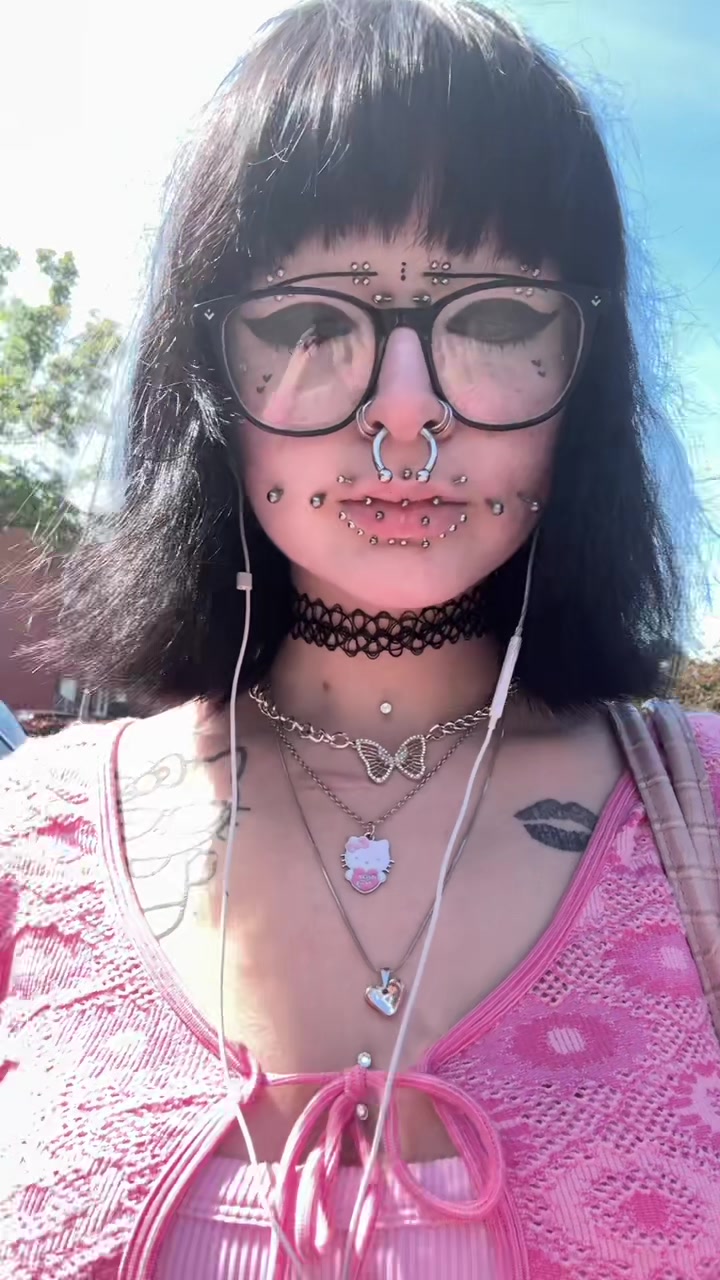 @avi