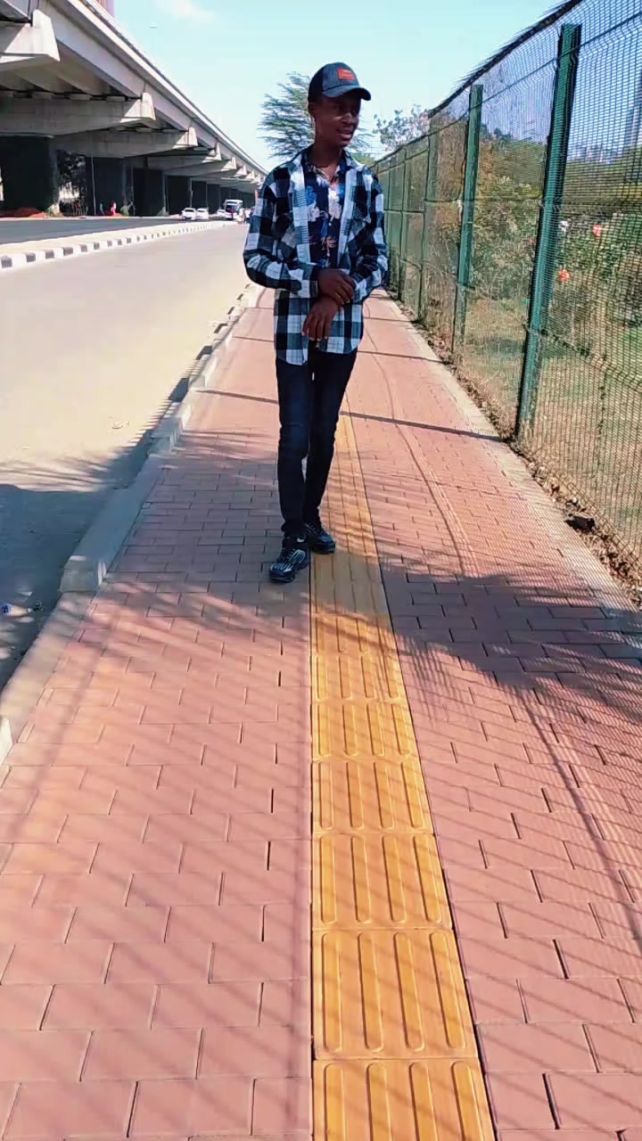 @𝐑𝐀𝐒 𝐊𝐄𝐋𝐕𝐈𝐍 🪙