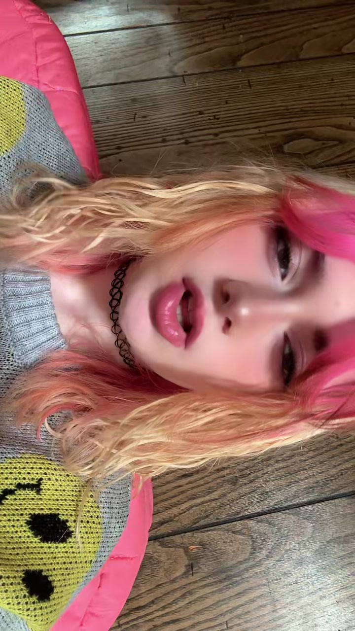 @Bella_9_9_9