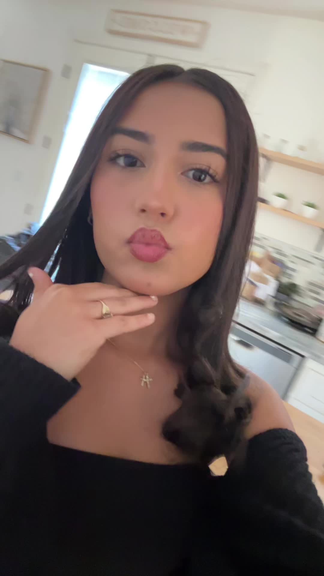 @️