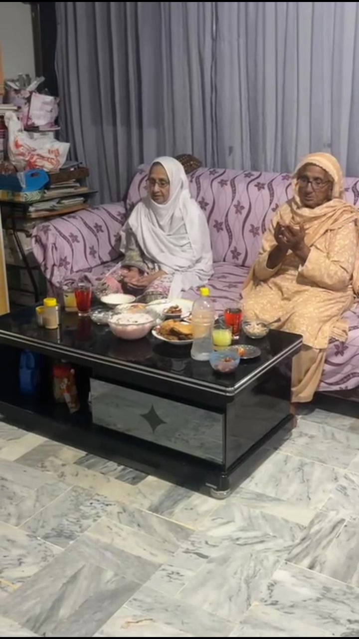 @Waniakhan