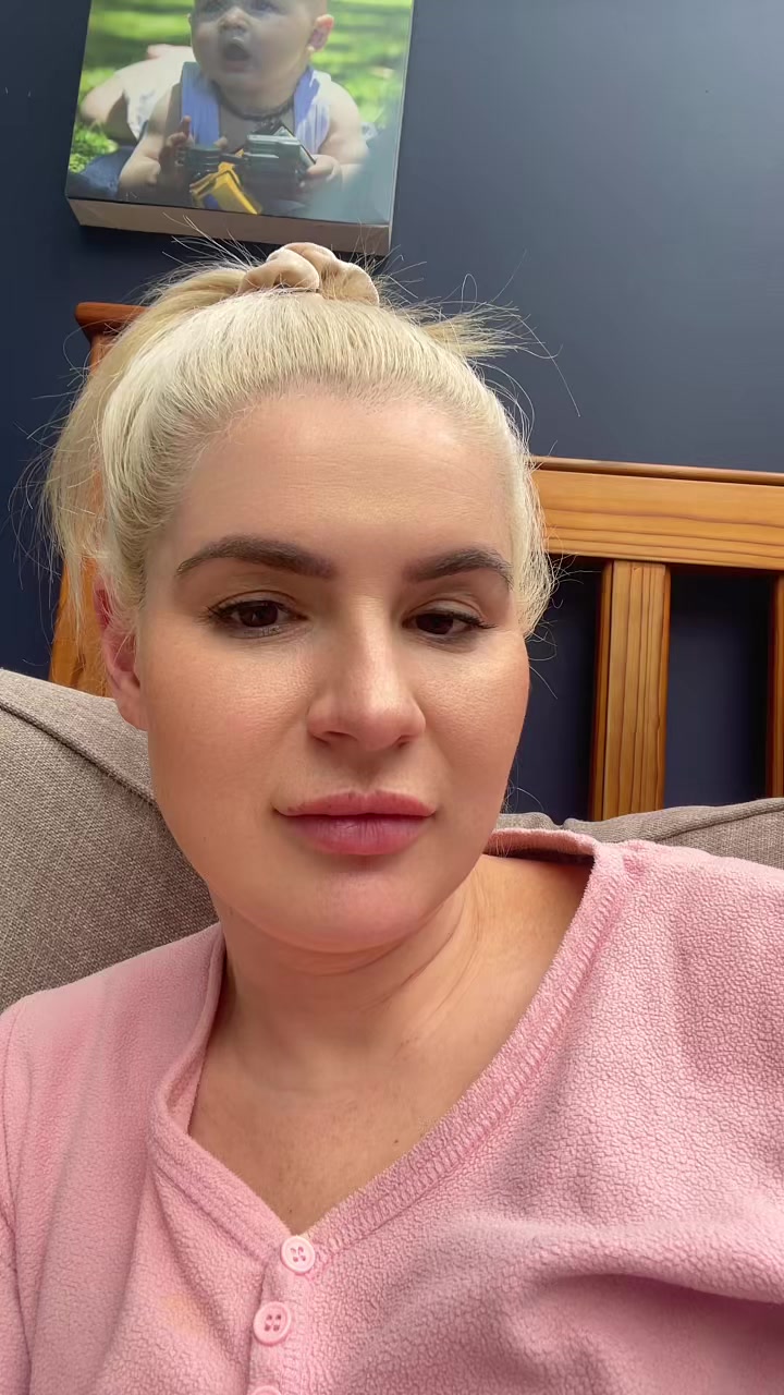 @JessicaSarahHead