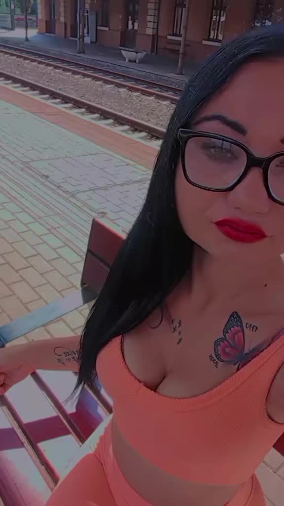 @mariann l&oacute;di 30