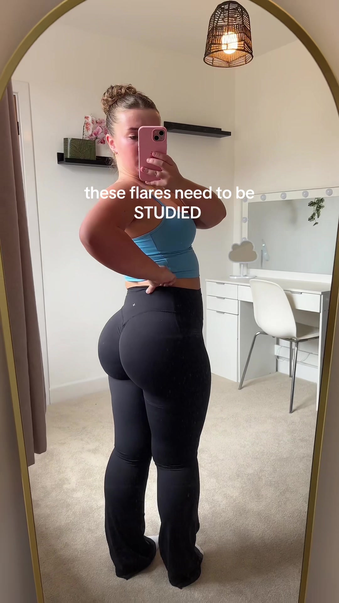 @Evie🧚♀️🧁✨