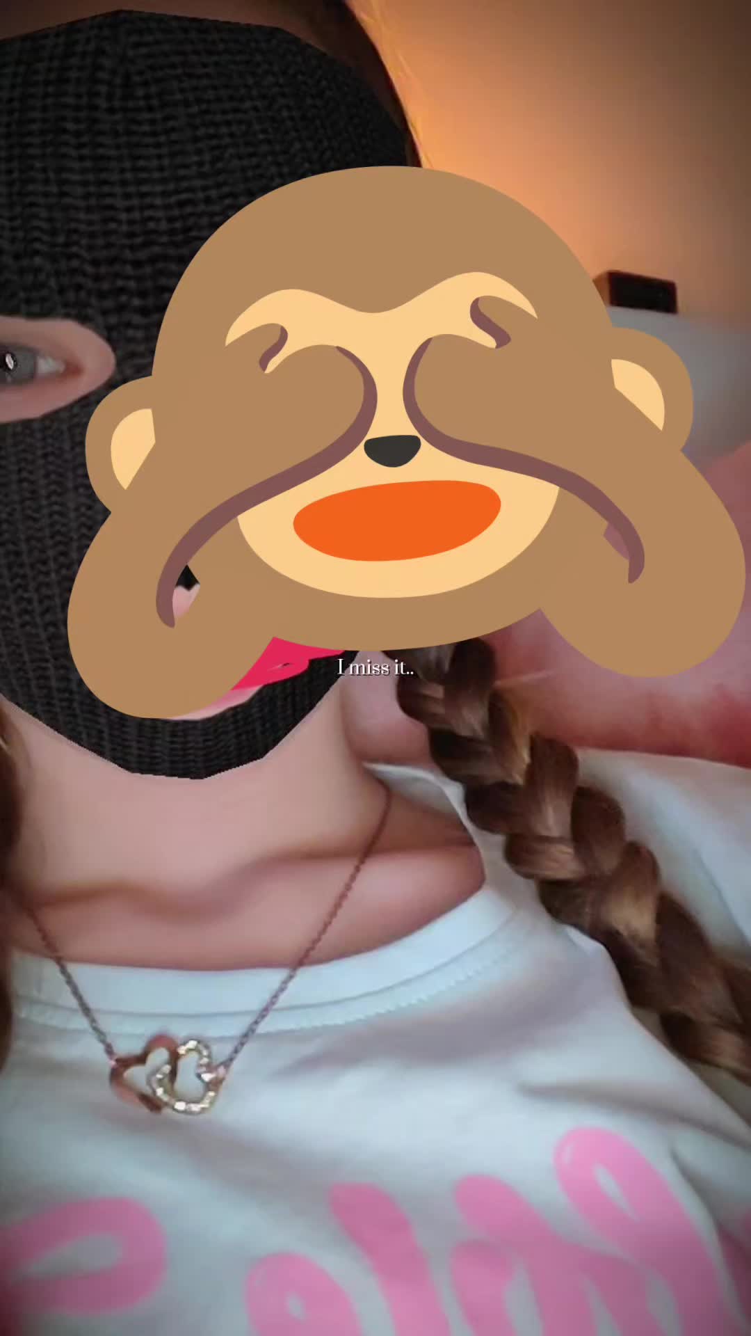 @???