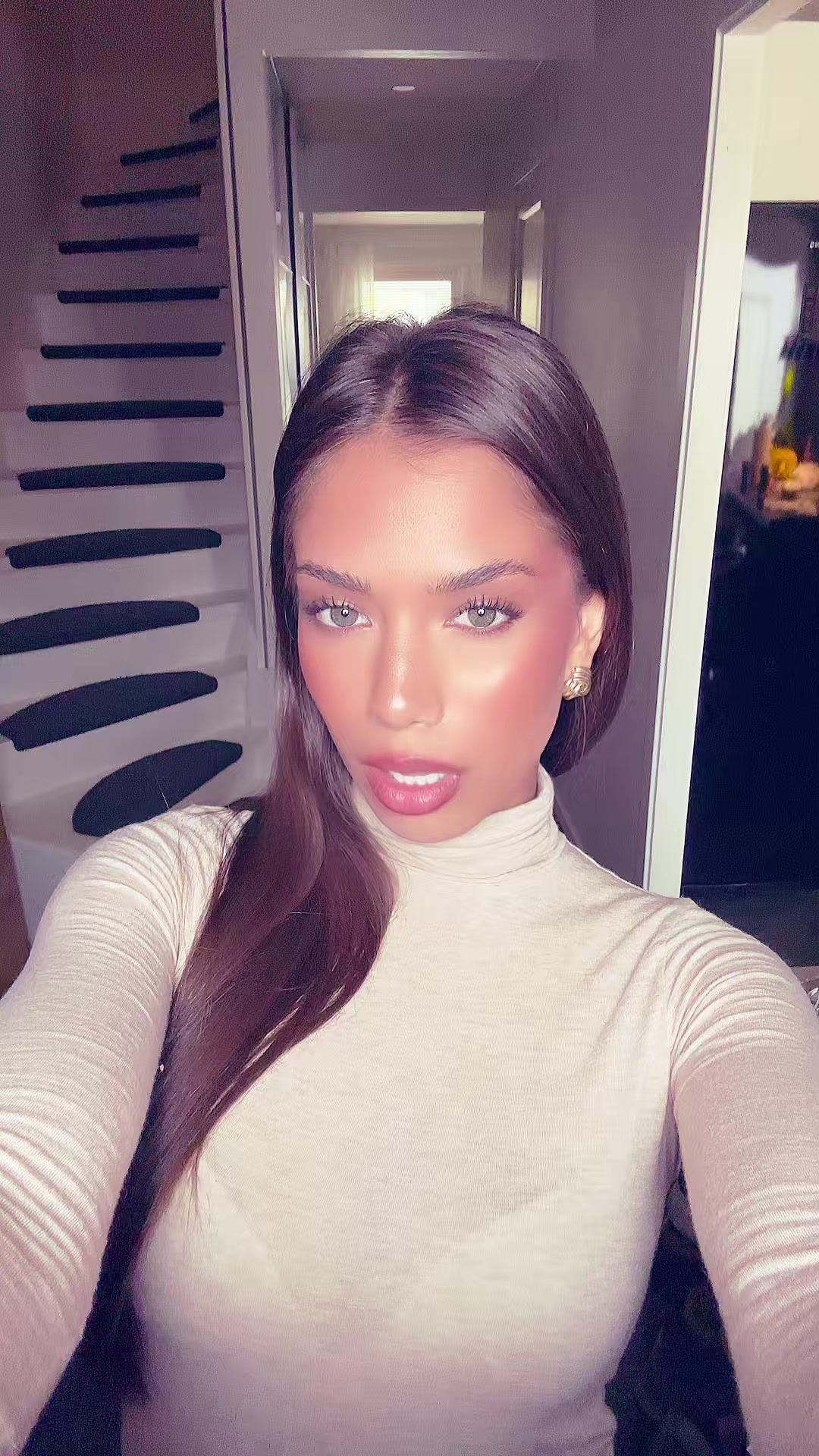 @Angela