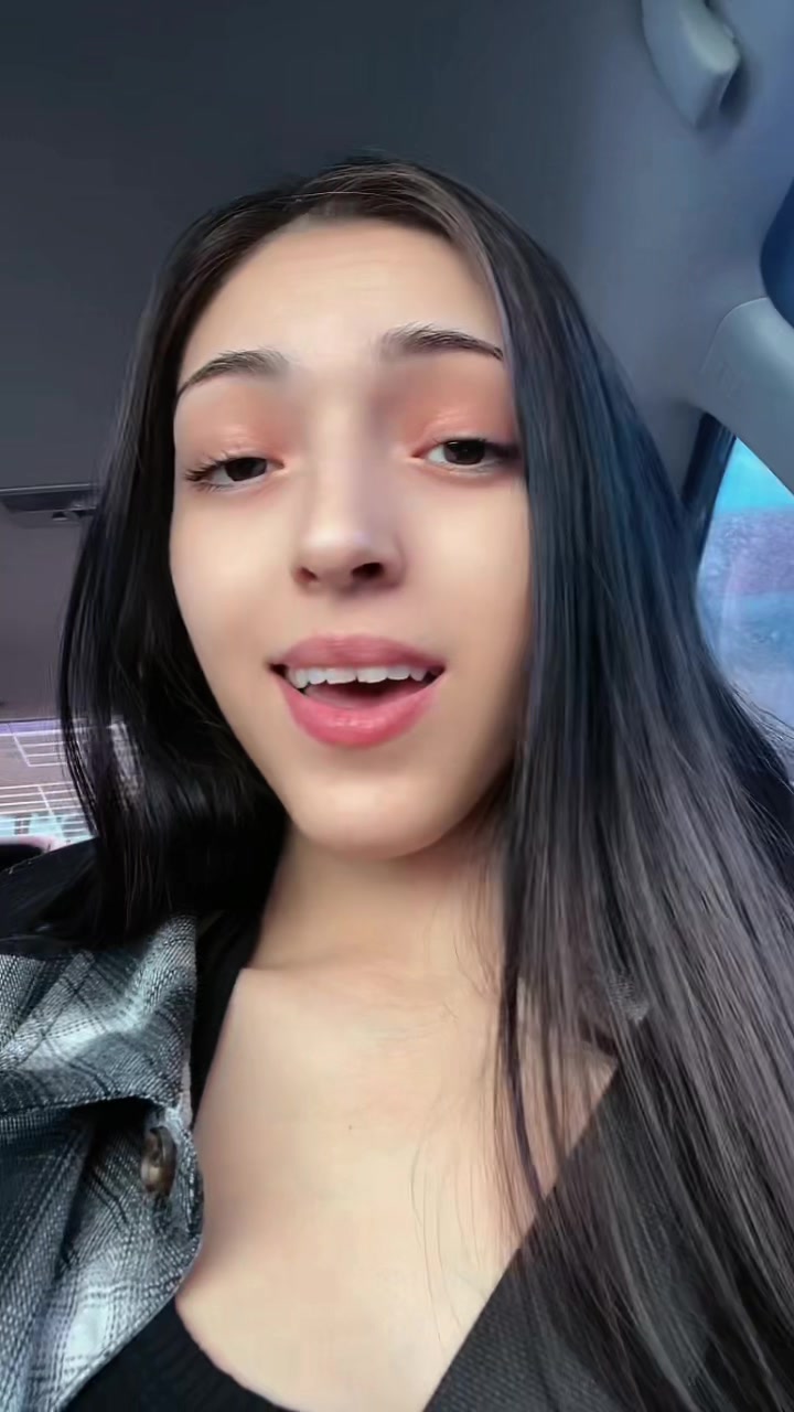 @Ahlyssa Marie :)