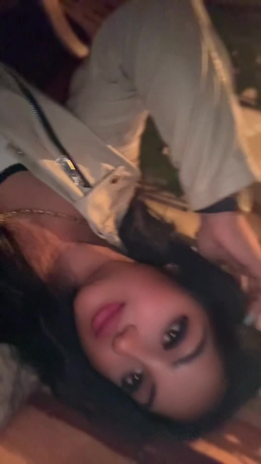 @Vivike007💋