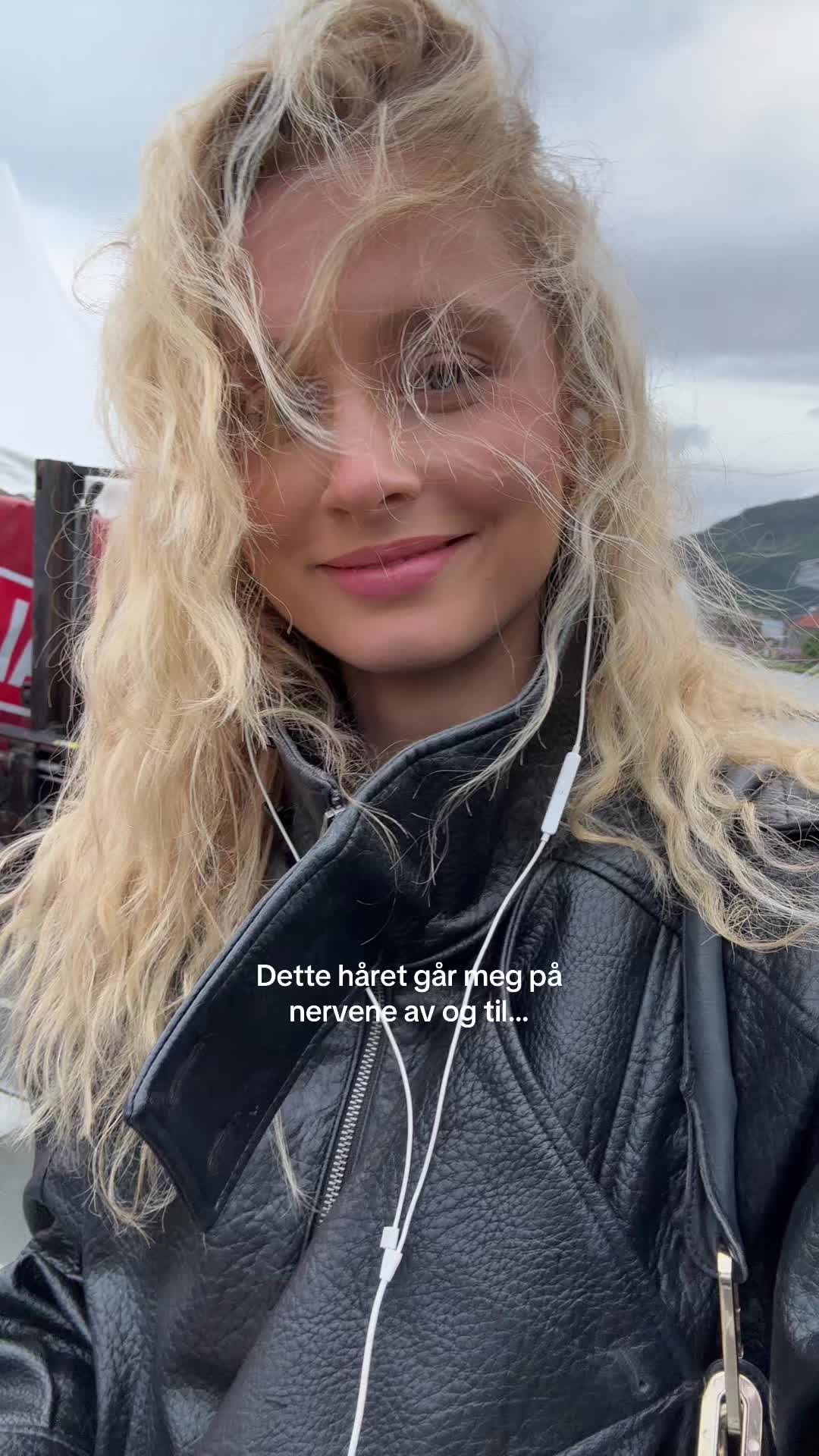 @ALEXANDRA LUND