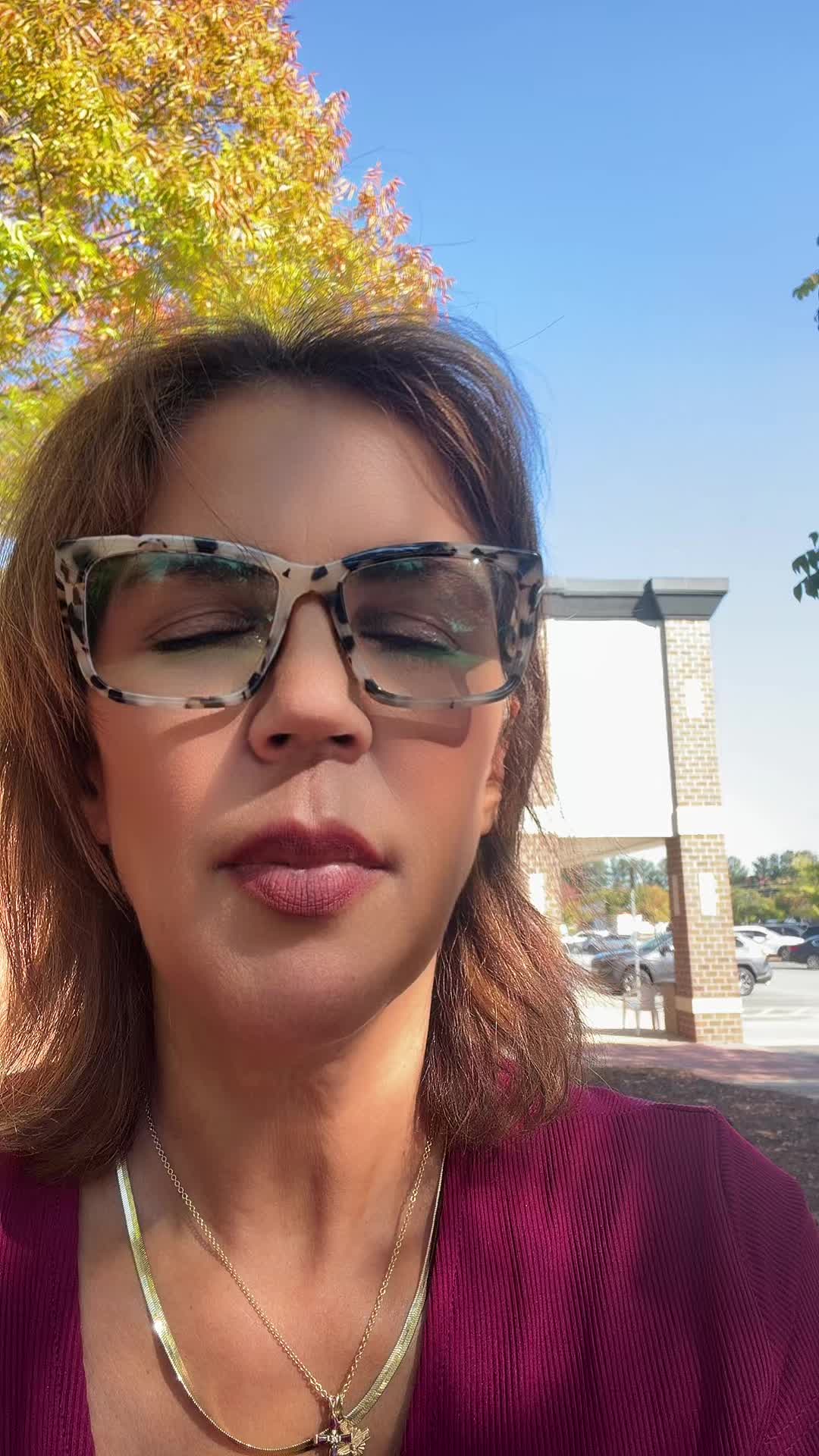 @Demi